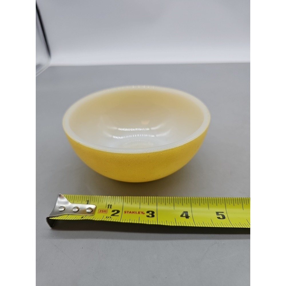 Vintage Anchor Hocking Fire King Ware Yellow Mixing Nesting Bowl 5" x 2 1/4"